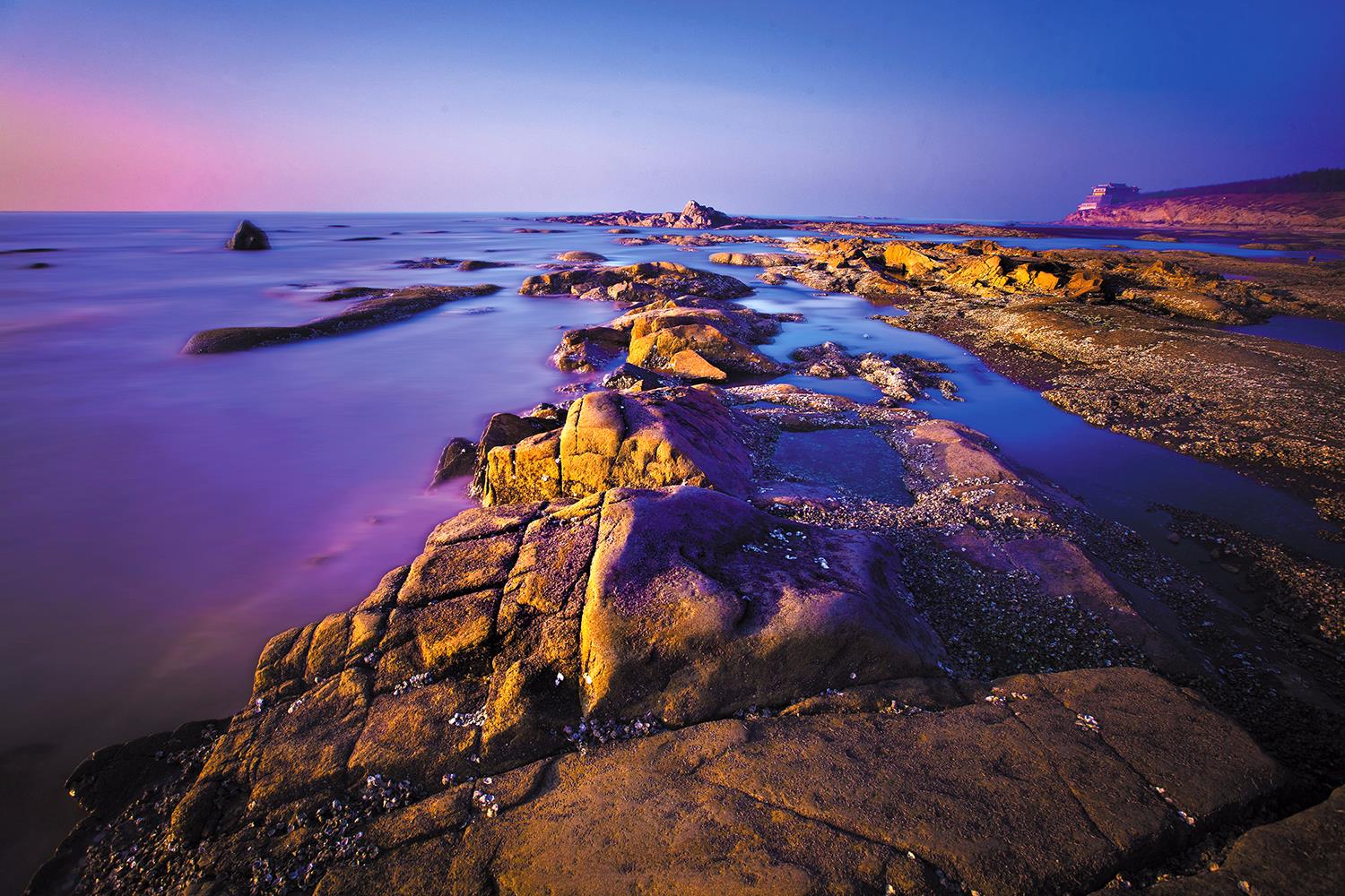 营口海滨—18亿年海蚀地貌景观